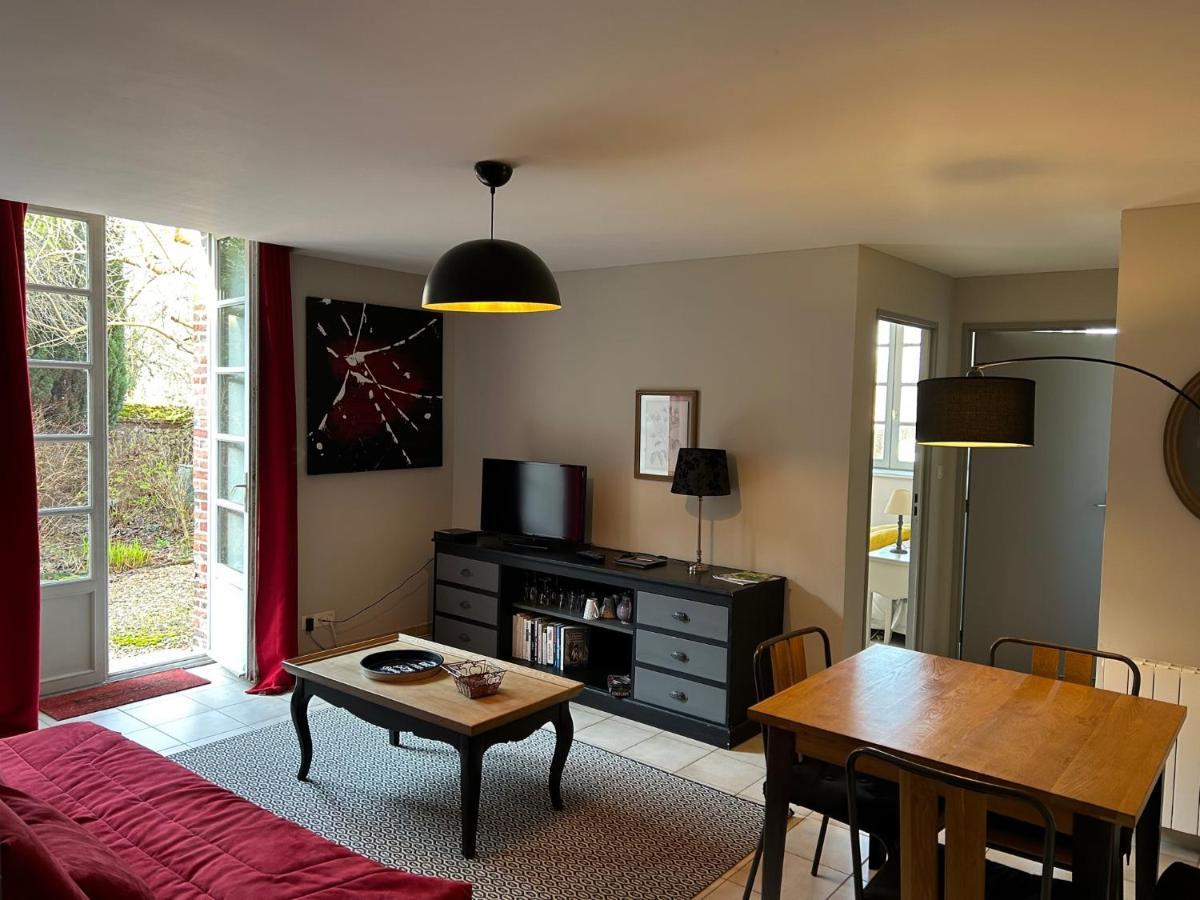 Les Du Phare Apartment *